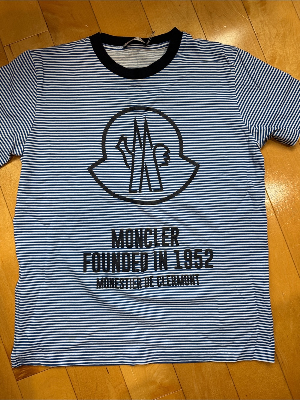 Moncler Navy & White Striped Logo Short Sleeve Tee size 12